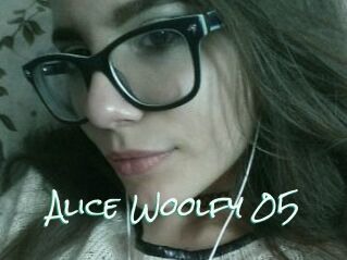 Alice_Woolfy_05