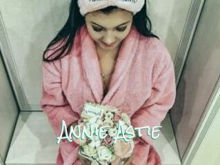 Annie_Astie