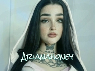 Arianahoney