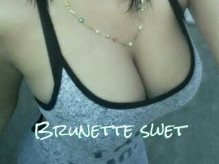 Brunette_swet