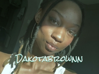 Dakotabrownn