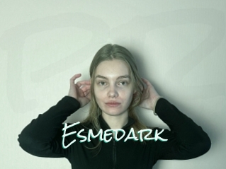 Esmedark