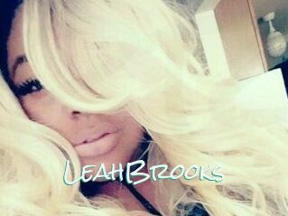 Leah_Brooks