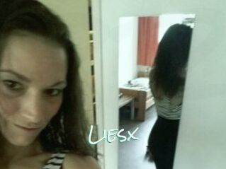 Liesx