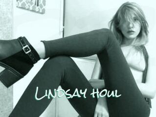 Lindsay_houl