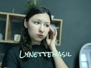 Lynettebasil