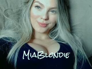 MiaBlondie