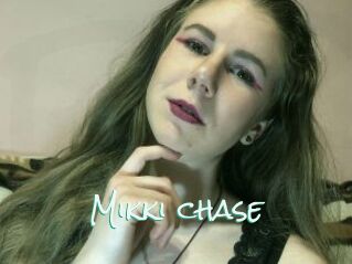 Mikki_chase