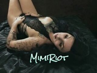 Mimi_Riot
