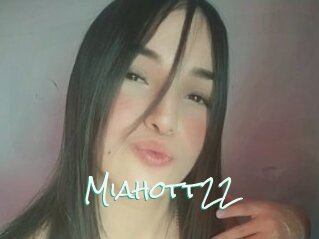 Miahott22