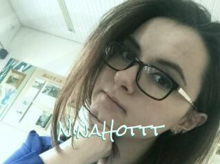 NinaHottt