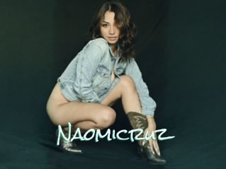 Naomicruz