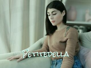 Petitedella