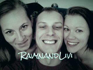 RavynandLivi