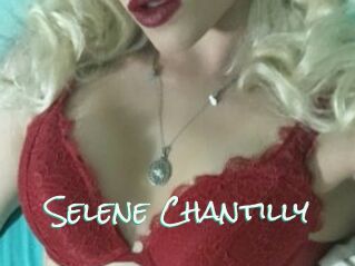 Selene_Chantilly