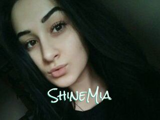 ShineMia